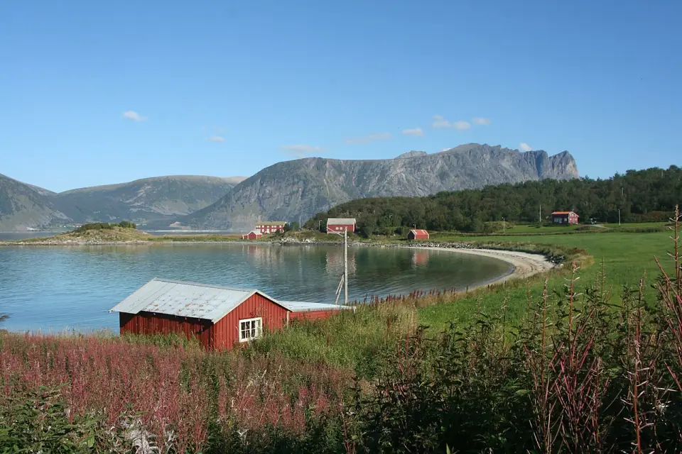 Elgsnes, Norway - panoramio