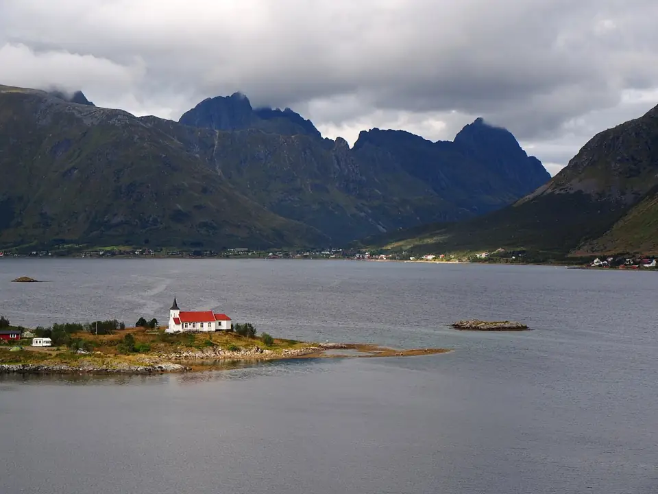 Sildpollnes Church - 2013.08 - panoramio