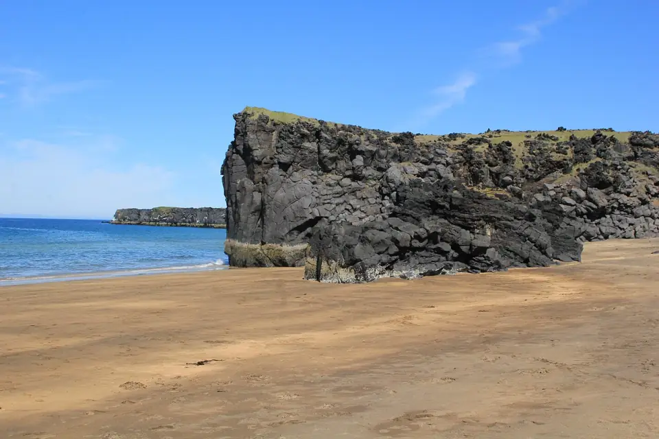 Skarðsvík Beach